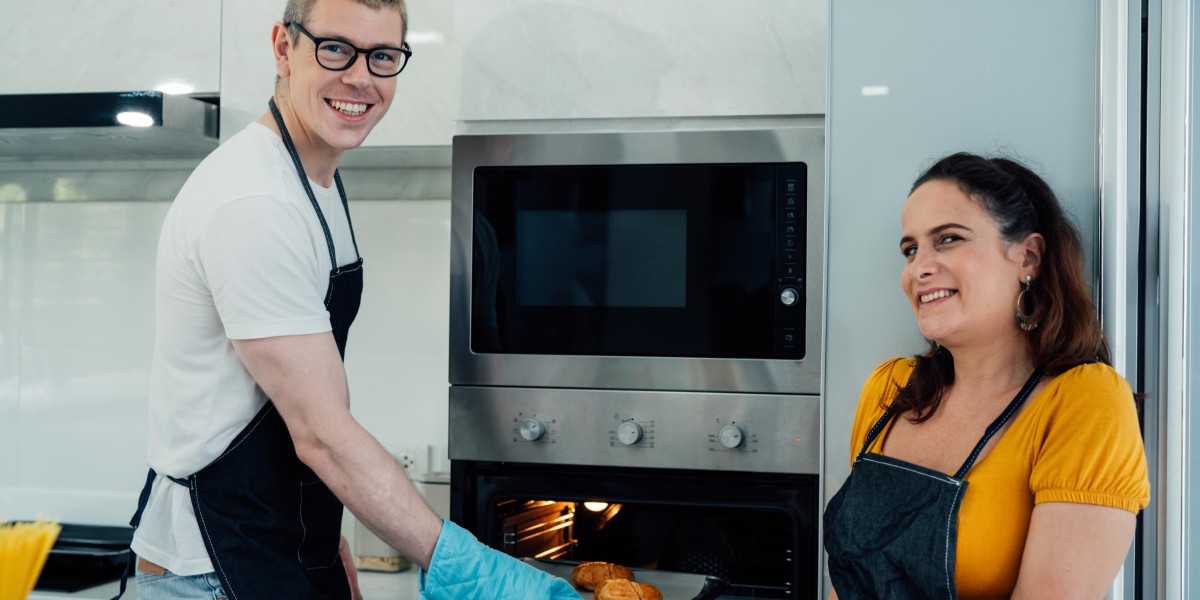 How to Buy the Right Oven for Your Kitchen